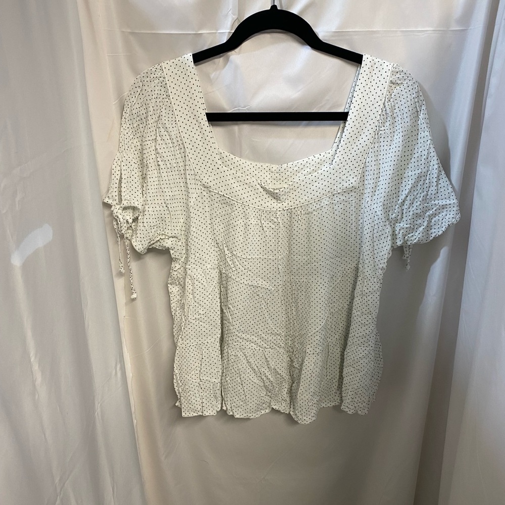 Maurice’s square neck loose blouse
